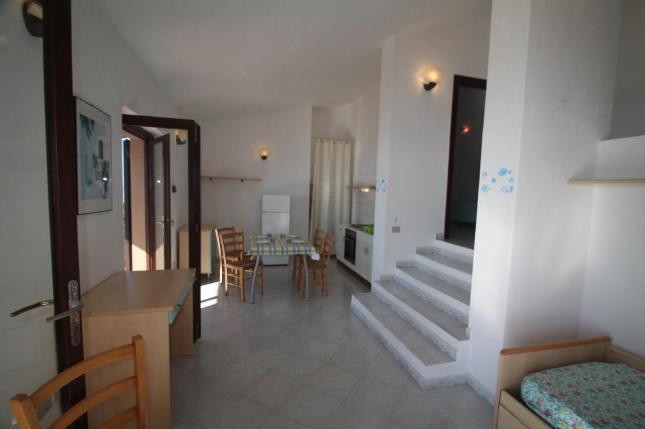 Villino Lu Ciuoni With Nice Sea View Costa Paradiso Eksteriør billede